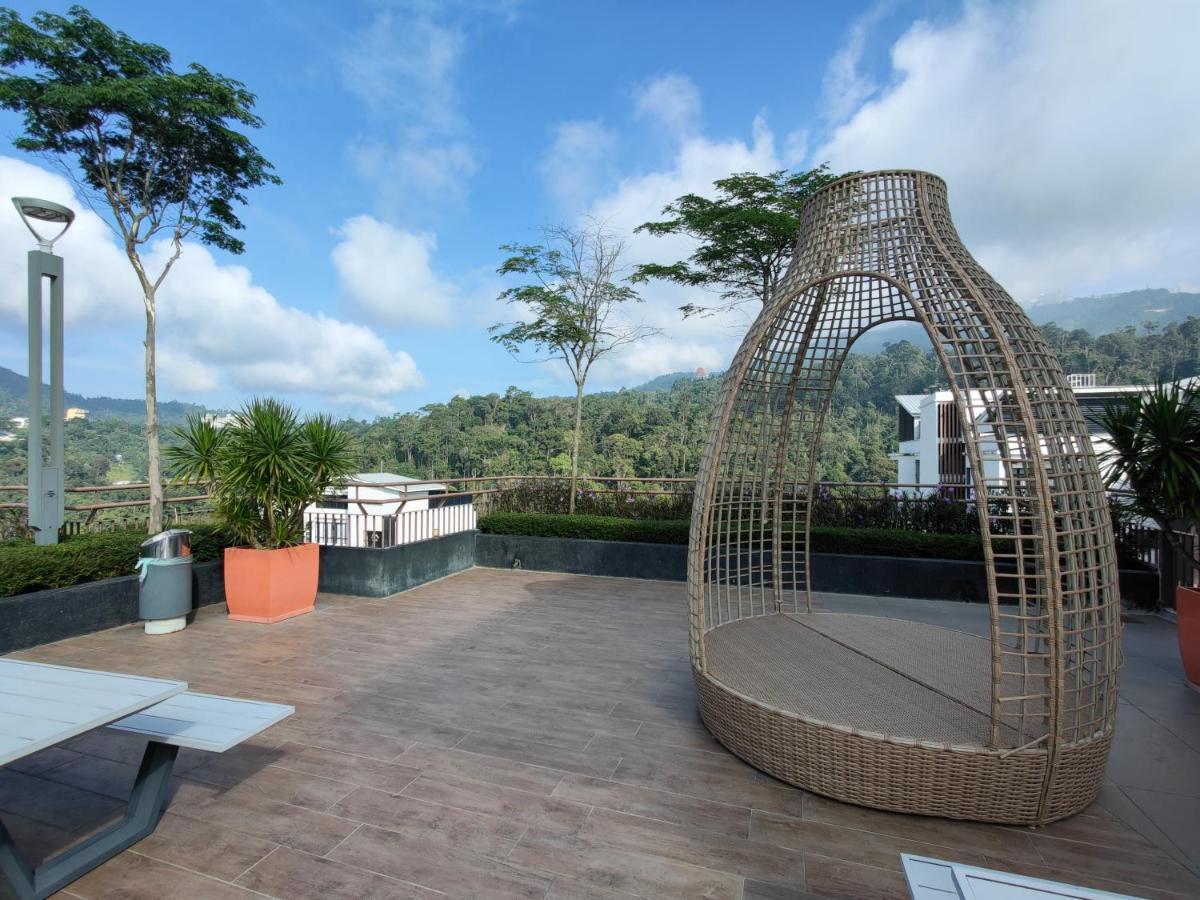 Friends & Family Apartment At Midhill Genting 8Pax Free Wifi مرتفعات جنتنغ المظهر الخارجي الصورة