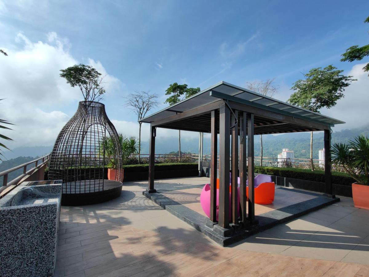 Friends & Family Apartment At Midhill Genting 8Pax Free Wifi مرتفعات جنتنغ المظهر الخارجي الصورة
