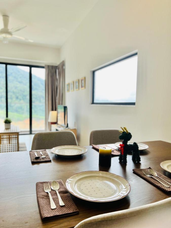 Friends & Family Apartment At Midhill Genting 8Pax Free Wifi مرتفعات جنتنغ المظهر الخارجي الصورة