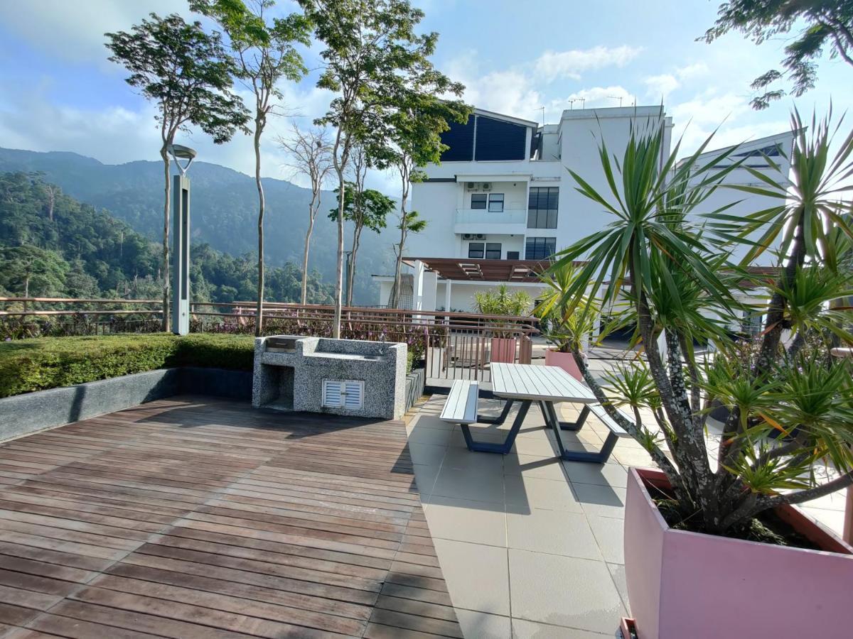Friends & Family Apartment At Midhill Genting 8Pax Free Wifi مرتفعات جنتنغ المظهر الخارجي الصورة