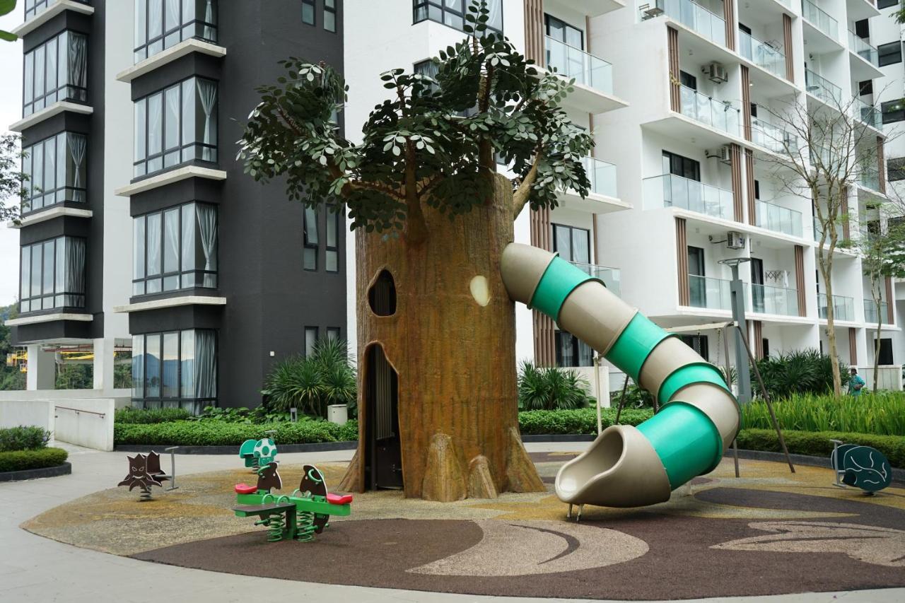 Friends & Family Apartment At Midhill Genting 8Pax Free Wifi مرتفعات جنتنغ المظهر الخارجي الصورة
